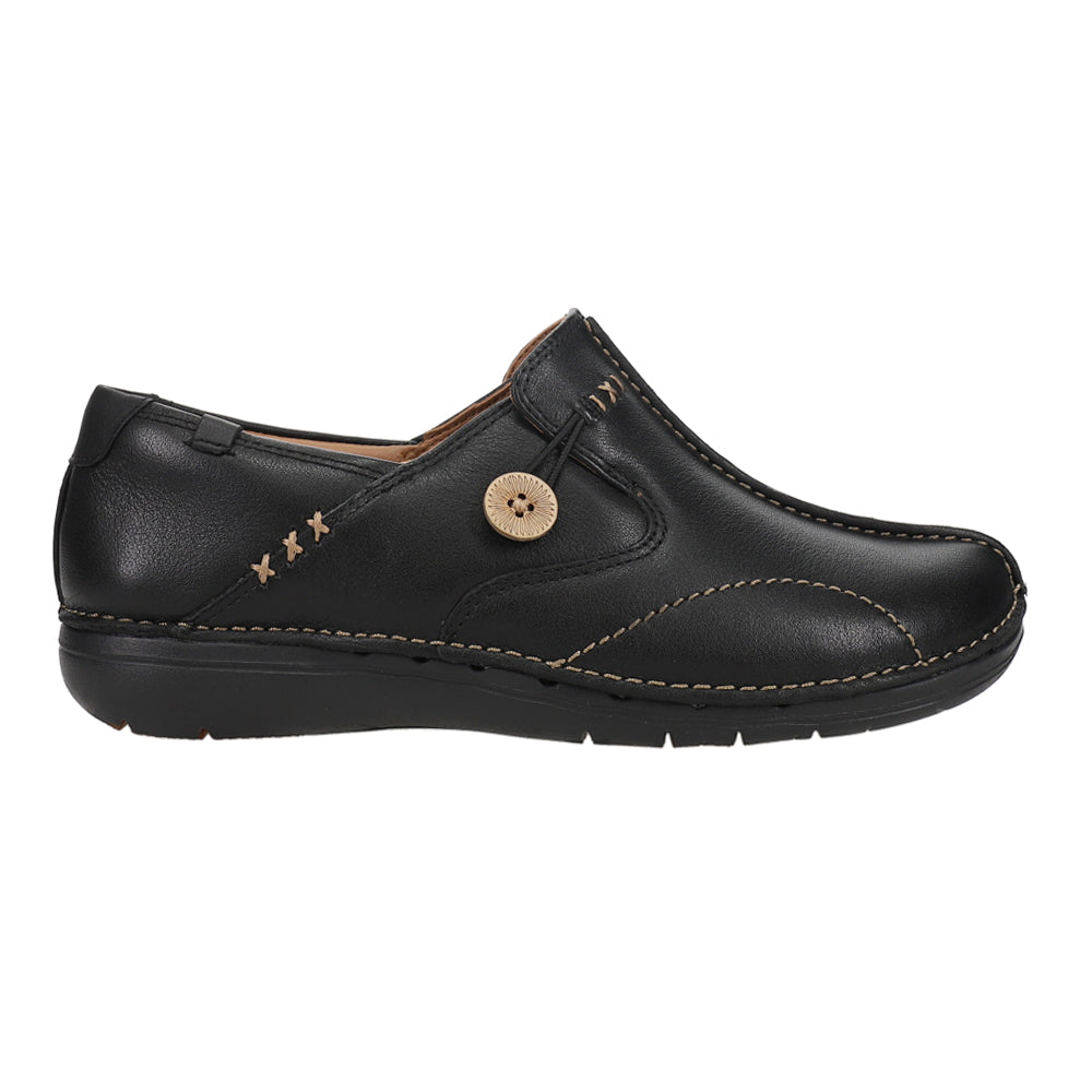 Shop Black Womens Clarks Unloop Slip On Sneakers – Shoebacca