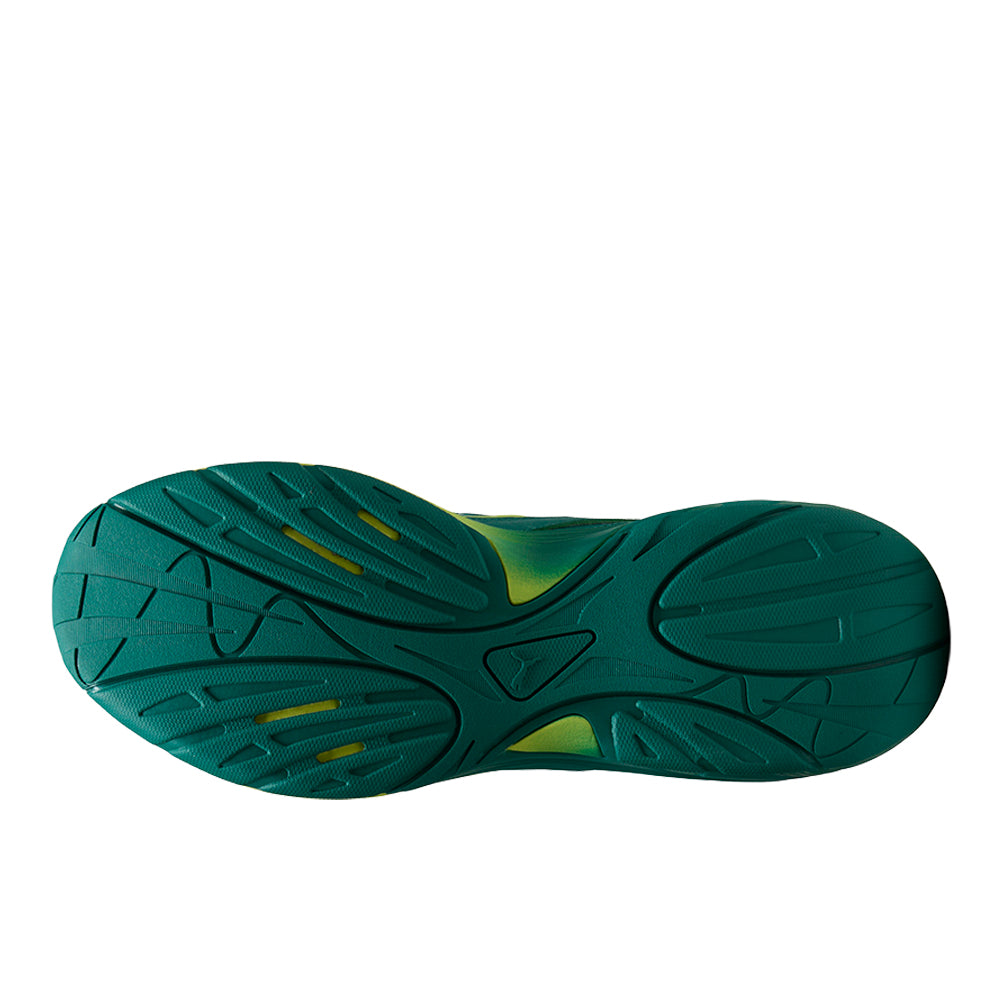 Shop Green Mens PUMA X ASTON MARTIN ARAMCO F1 Team Inverse Lace Up