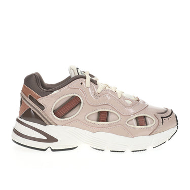 Shop Beige Womens Astir SN Lace Up Sneakers – Shoebacca